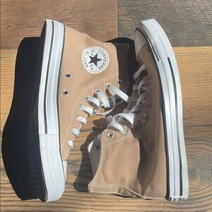 Converse All Star High-Top Sneakers Chucks Men 7 Women 9